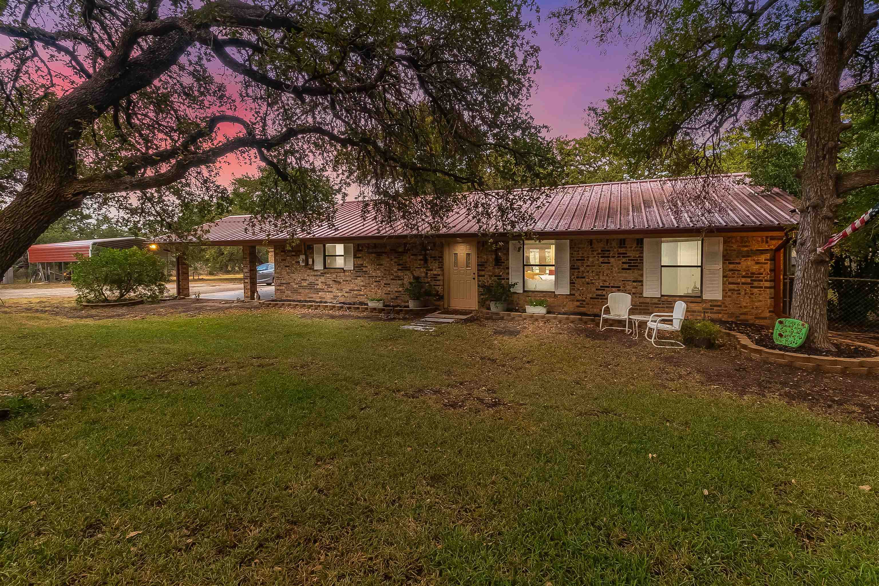 photo 1: 319 Creek Lane, Marble Falls TX 78654