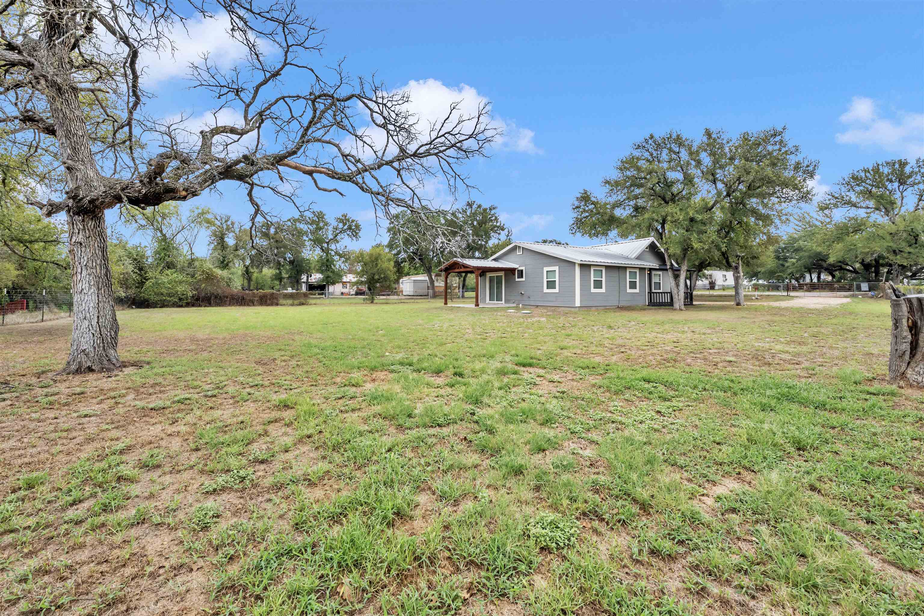 photo 2: 2907 Kingdom Drive, Granite Shoals TX 78654