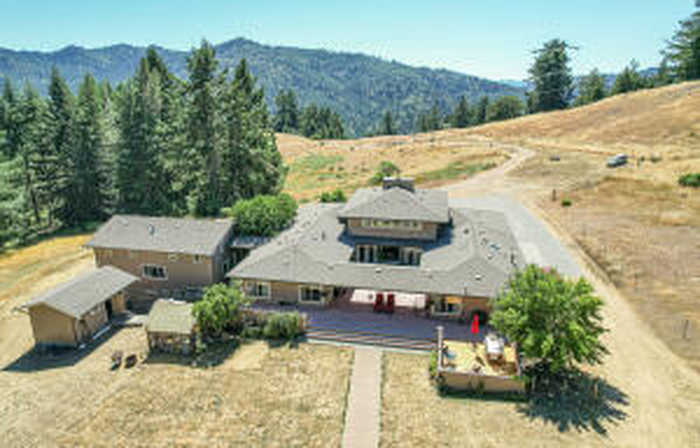 photo 2: 40500 Alderpoint Road, Blocksburg CA 95514