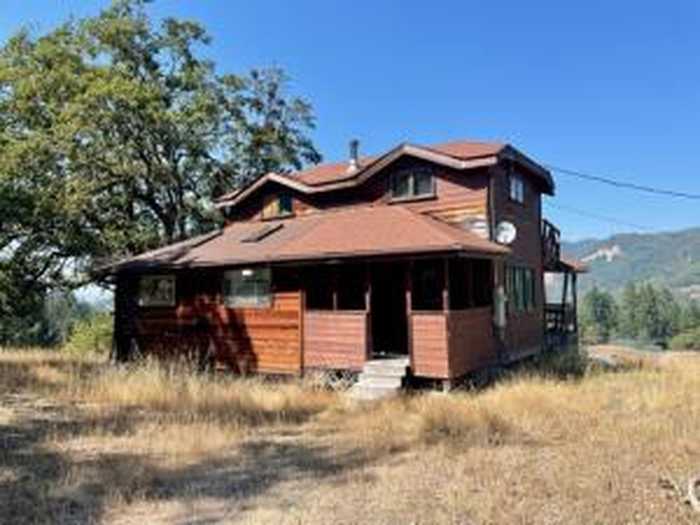 photo 1: 41500 State Hwy 36, Bridgeville CA 95526