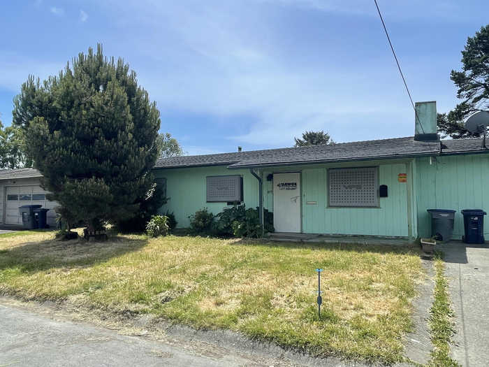 photo 1: 1813 Stromberg Avenue, Arcata CA 95521