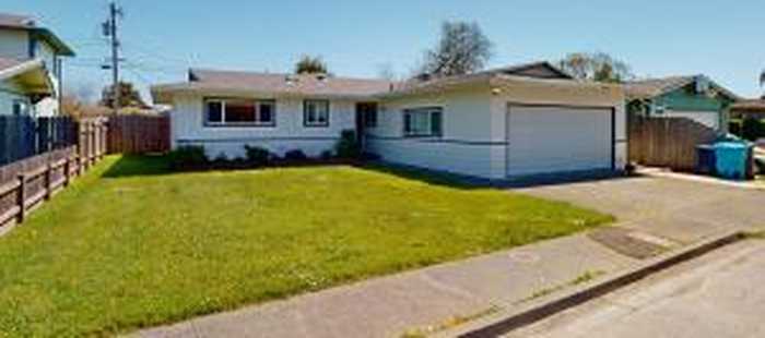 photo 1: 2033 11th Street, Arcata CA 95521