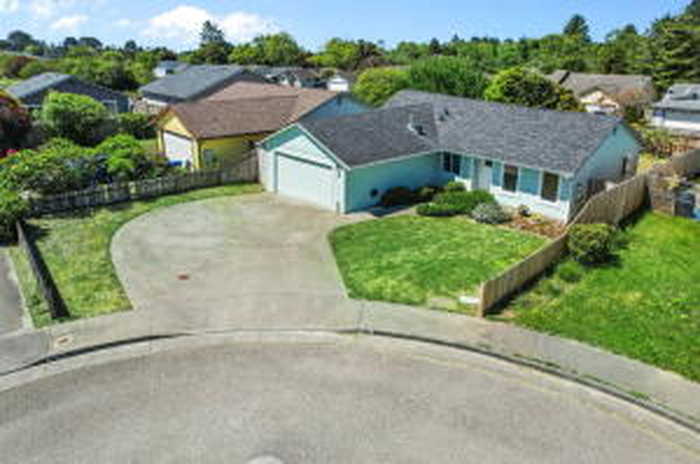 photo 1: 2320 Adkins Court, McKinleyville CA 95519