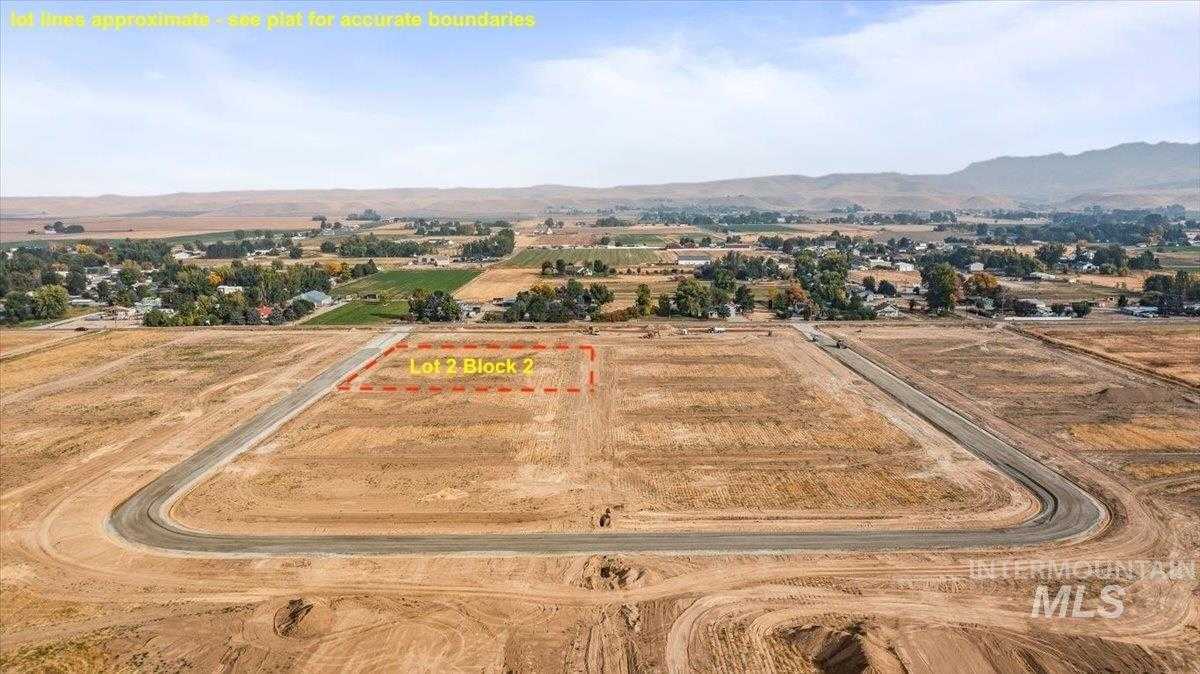 photo 1: Lot 2 Blake Ave, Emmett ID 83617