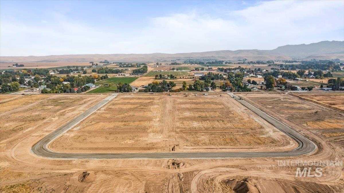 photo 2: Lot 2 Blake Ave, Emmett ID 83617