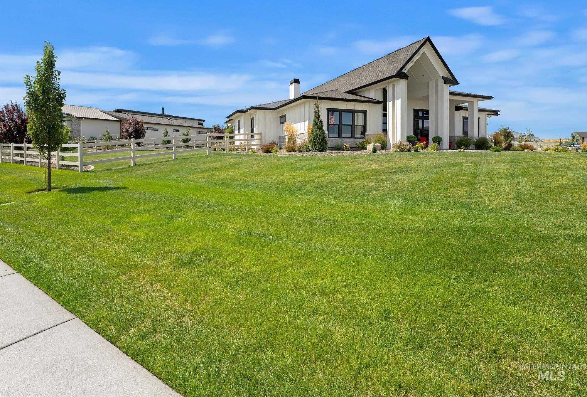 photo 3: 13519 Hickory Ranch Dr, Nampa ID 83651