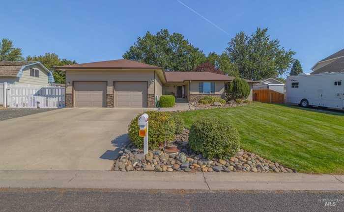 photo 2: 3527 8th St C, Lewiston ID 83501