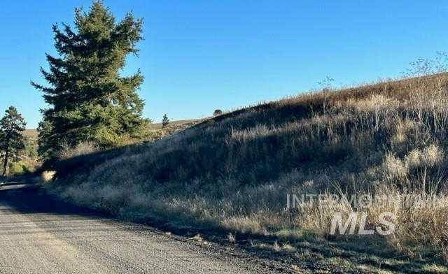 photo 2: Reil/South/Parks Rd., Kendrick ID 83537