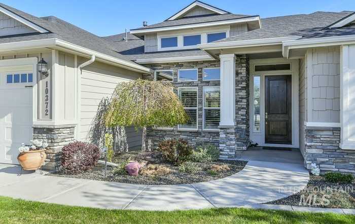 photo 2: 10372 Kaylee Way, Nampa ID 83687