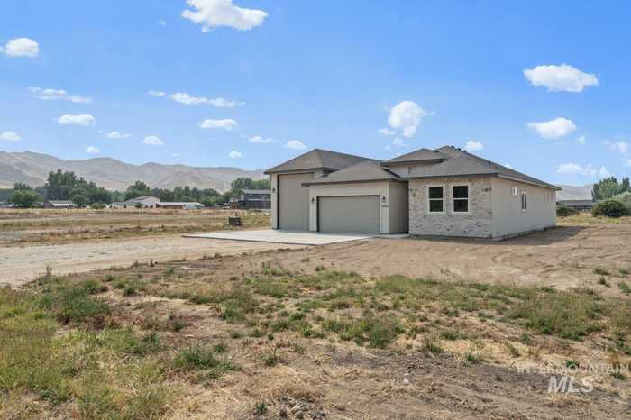 photo 2: 2935 Cottonwood Ln, Emmett ID 83617