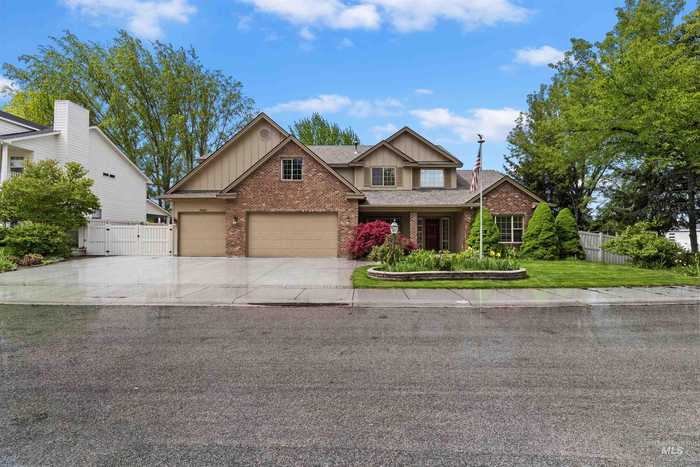 photo 2: 2443 S Heritage Ave, Boise ID 83709