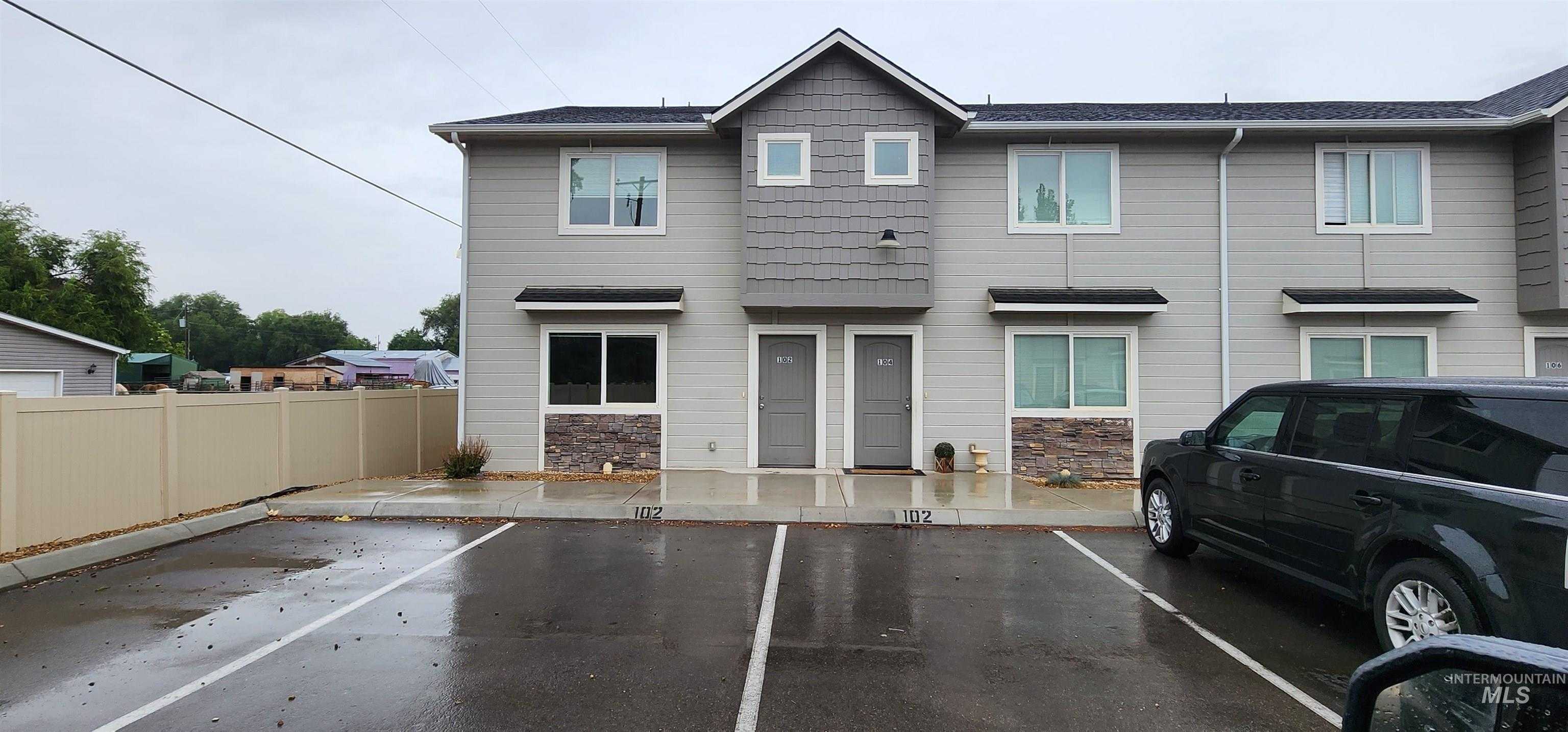 photo 1: 128 E Ravenna Lane, Nampa ID 83687