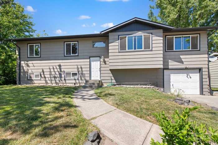 photo 2: 1702 Concord Ave., Moscow ID 83843