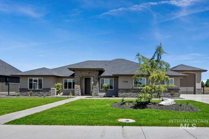 photo 1: 9596 S Coopers Hawk Way, Nampa ID 83686