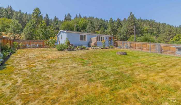 photo 1: 31114 Paradise Lane, Lenore ID 83541