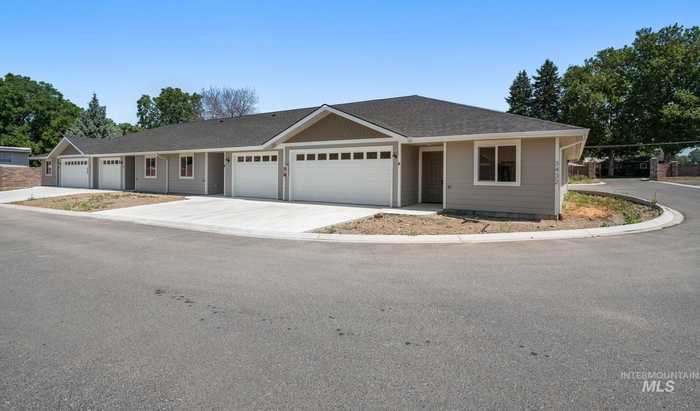 photo 1: 3432 5th St Unit A, Lewiston ID 83601