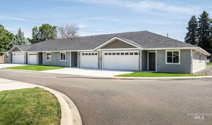 photo 1: 3432 5th St Unit C, Lewiston ID 83501