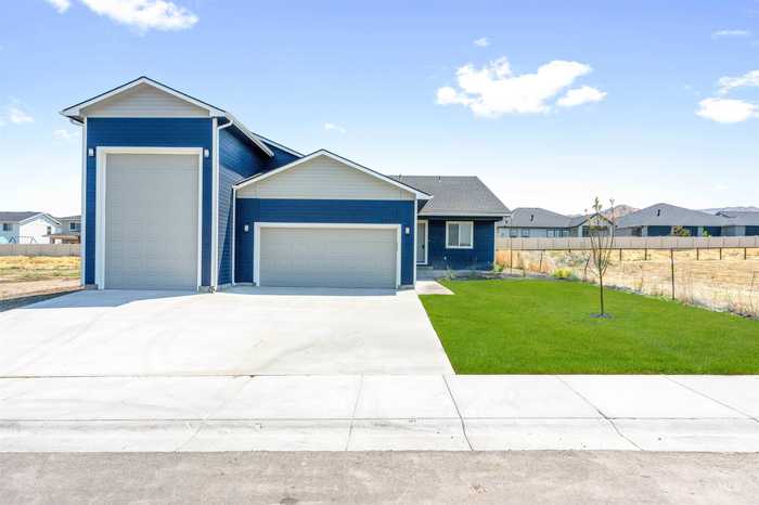 photo 2: 1570 Castle Way, Emmett ID 83617