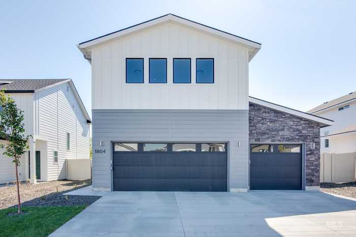 photo 1: 1461 N Green Emerald Way, Kuna ID 83634