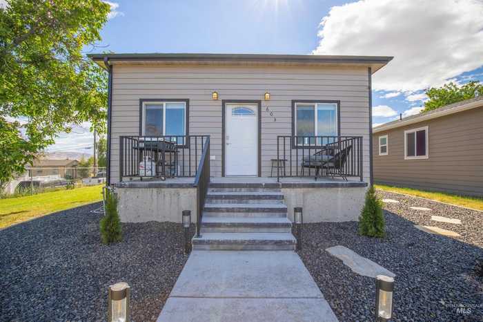 photo 1: 603 26th Street, Lewiston ID 83501