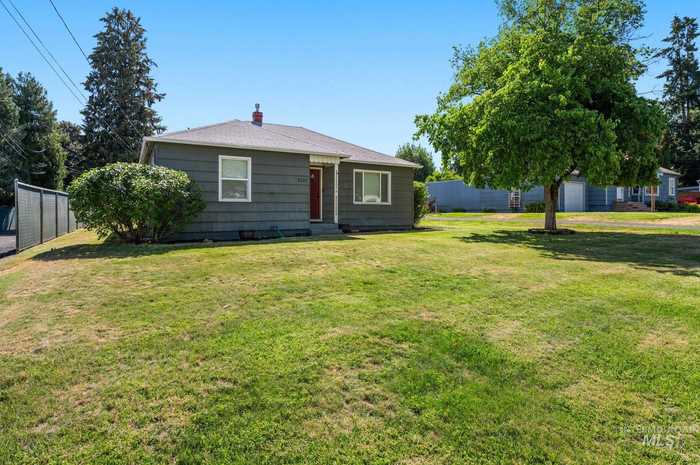 photo 2: 3227 7th Street, Lewiston ID 83501