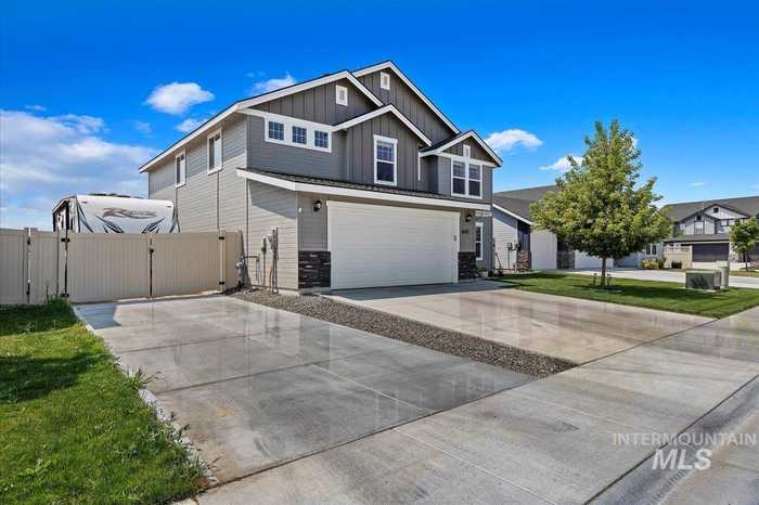 photo 1: 643 E Whitbeck St, Kuna ID 83634