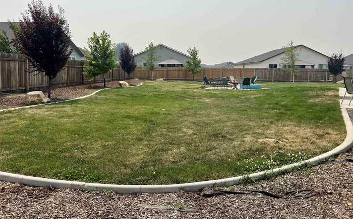 photo 7: 16894 Hatfield Pl, Caldwell ID 83607