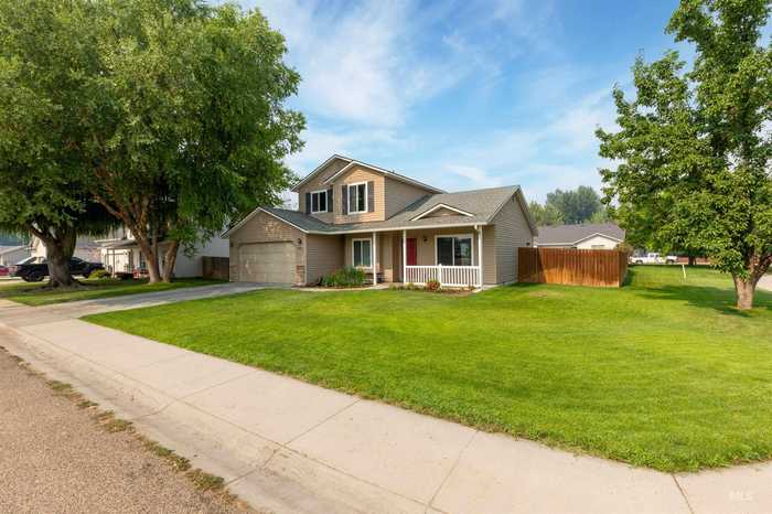 photo 1: 551 Harpy Ave, Middleton ID 83644