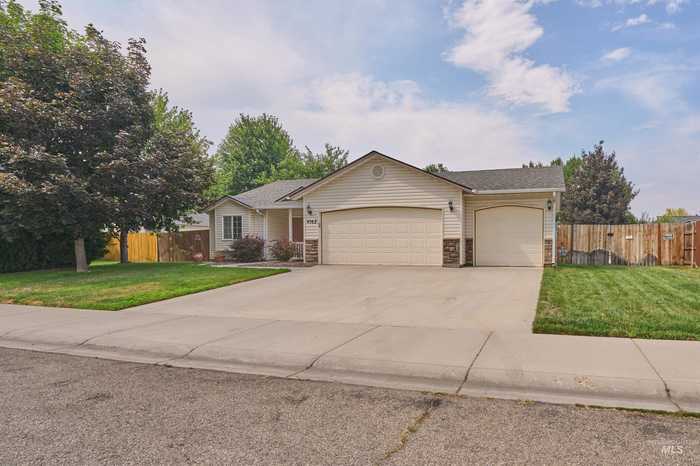 photo 1: 4562 W Big Creek St, Meridian ID 83642