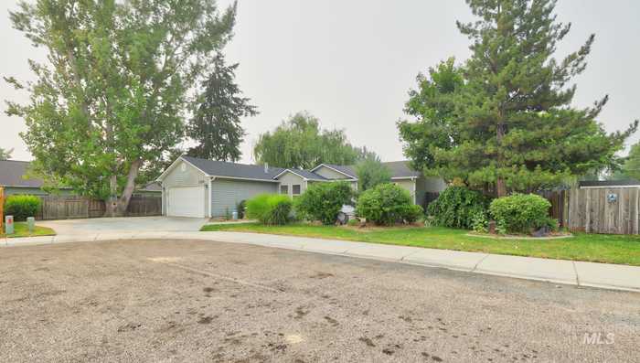 photo 1: 1579 N Manship Place, Meridian ID 83642