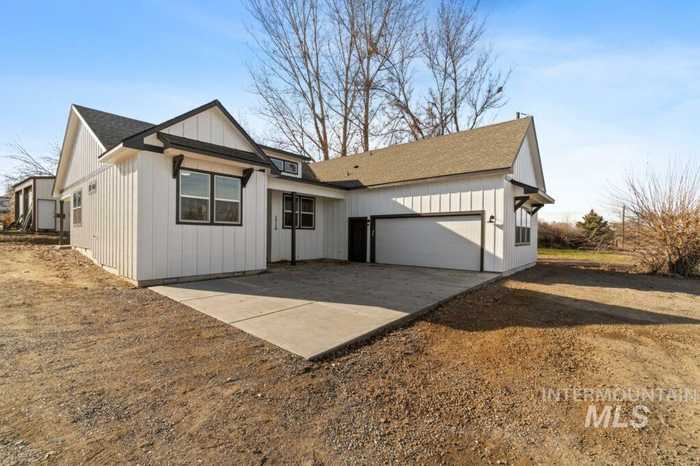 photo 1: TBD 9 Sw Moonlight Court, Mountain Home ID 83647