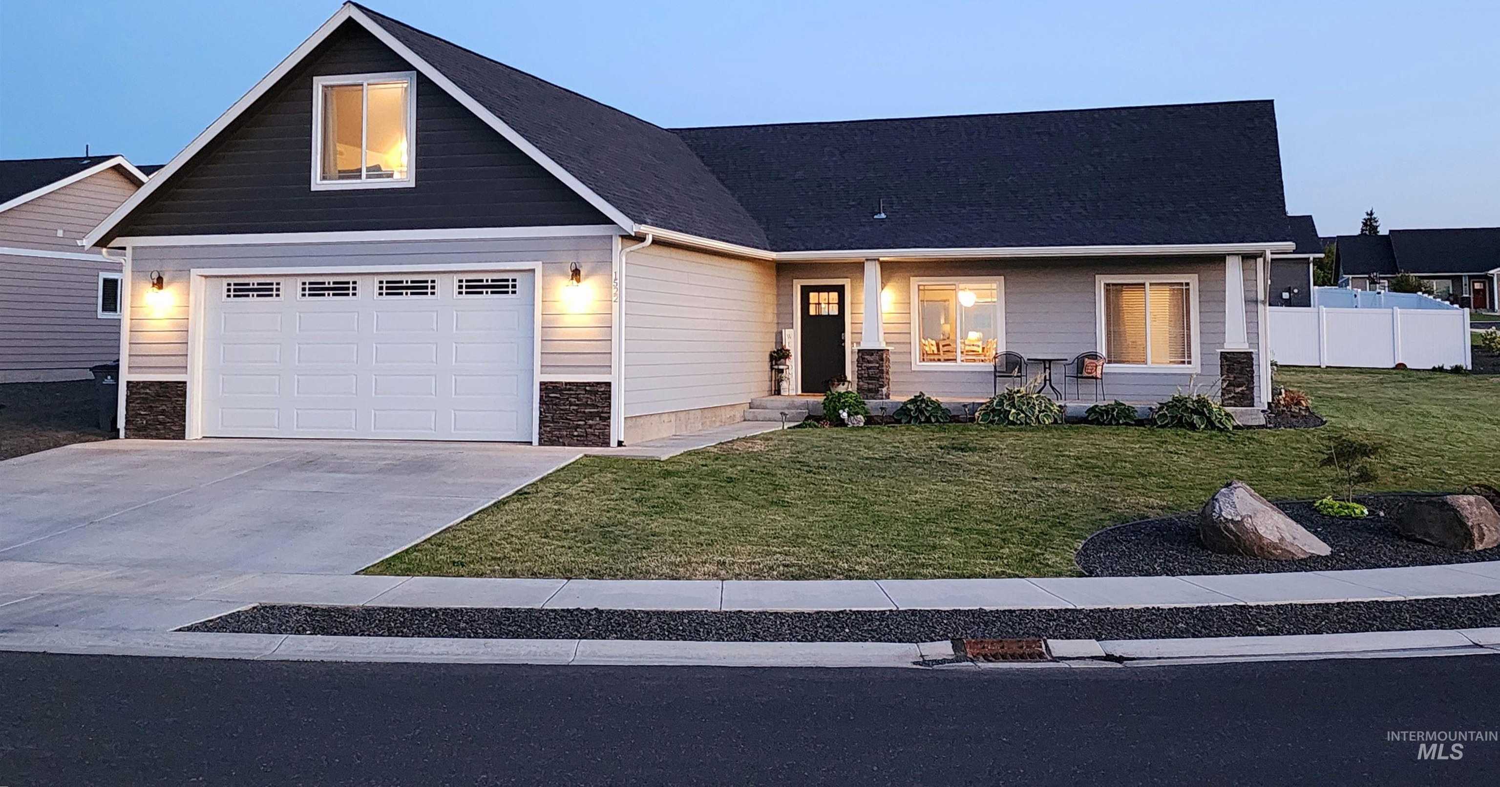 photo 1: 1522 Frontier Drive, Lewiston ID 83501