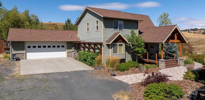 photo 1: 1161 Kasper Road, Moscow ID 83843