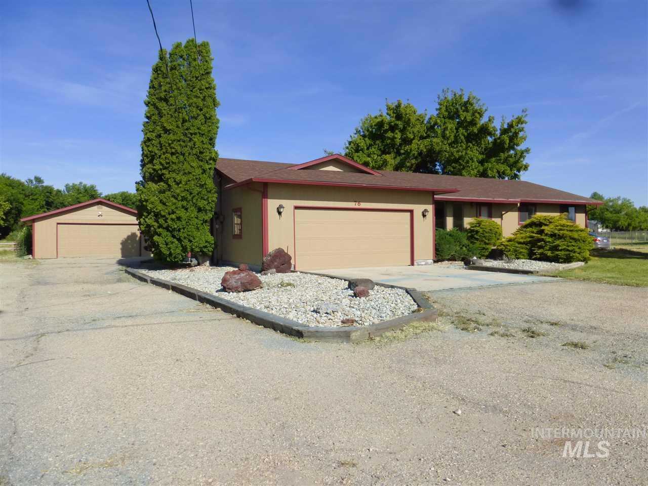 photo 2: 76 N Happy Valley Road, Nampa ID 83687