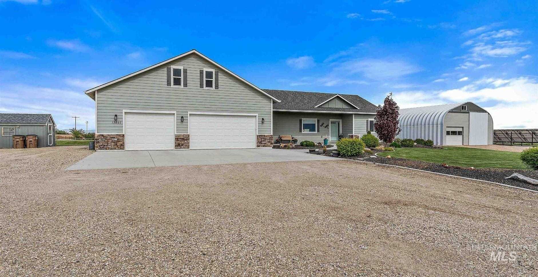 photo 2: 13897 Trail Ln, Caldwell ID 83607