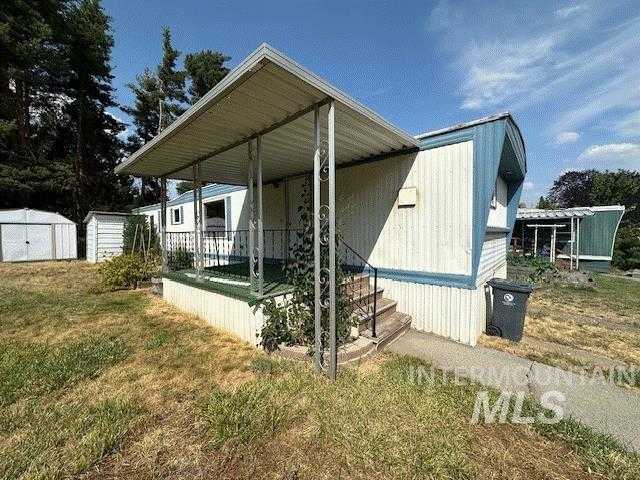 photo 2: 605 N Almon Unit 6, Moscow ID 83843