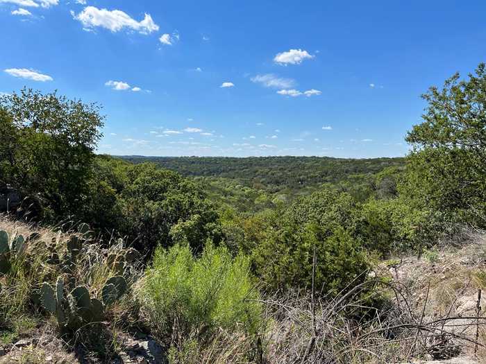 photo 1: 114 Deer Haven, Hunt TX 78024