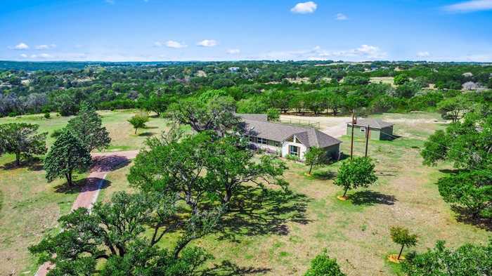 photo 2: 210 Four Bears Trail, Kerrville TX 78028