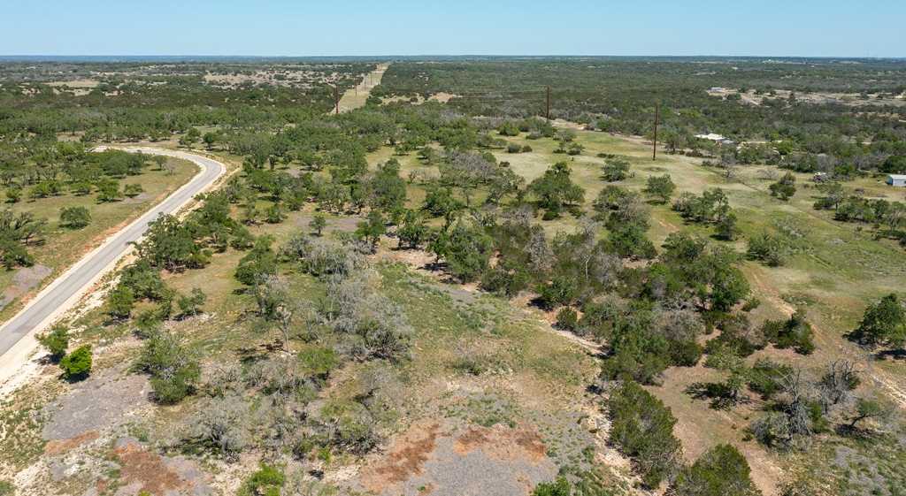 photo 3: LOT 28 Brooklyn Dr, Mountain Home TX 78058