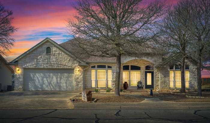 photo 2: 2024 Crown View Dr, Kerrville TX 78028