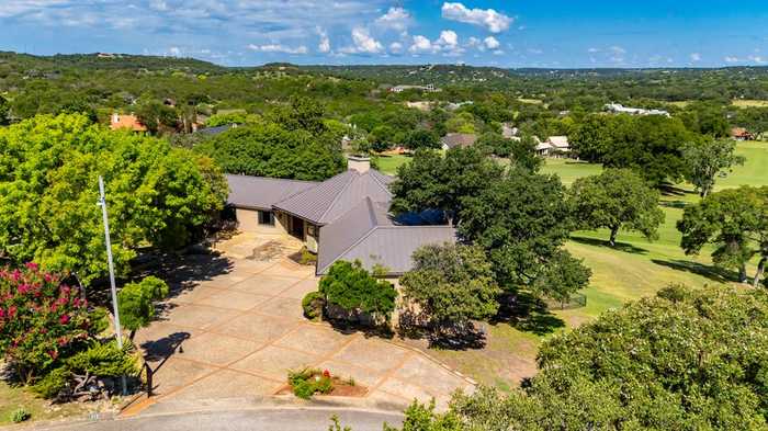 photo 1: 212 Lakewood Dr, Kerrville TX 78028