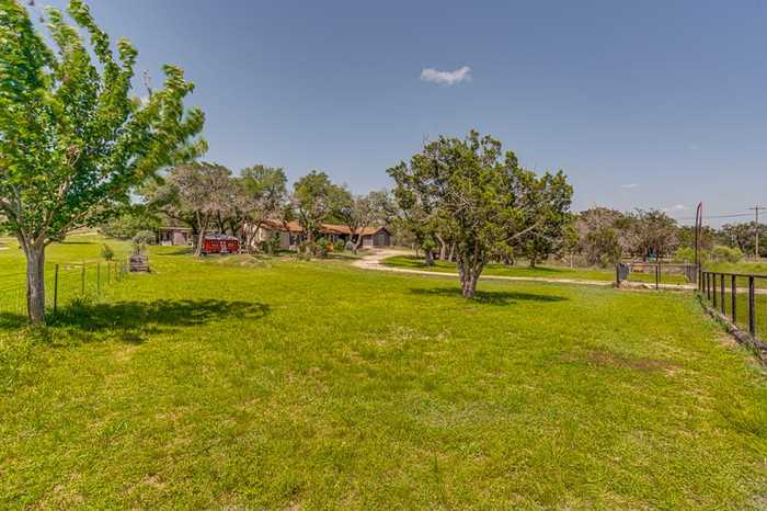 photo 40: 1349 Ranchero Rd, Kerrville TX 78028