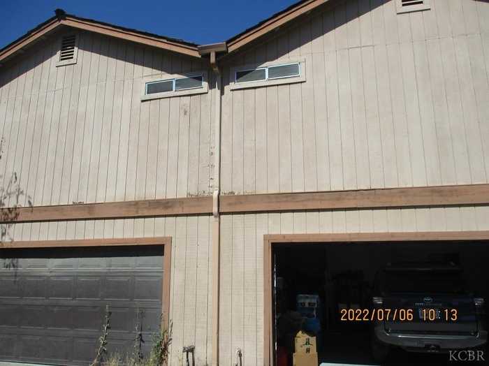 photo 2: 660 S 19th Avenue, Lemoore CA 93245