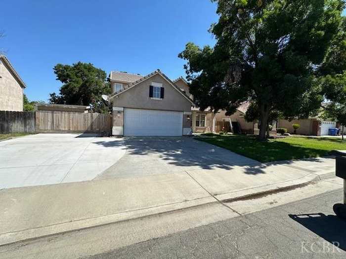 photo 2: 924 W Windsor Drive, Hanford CA 93230