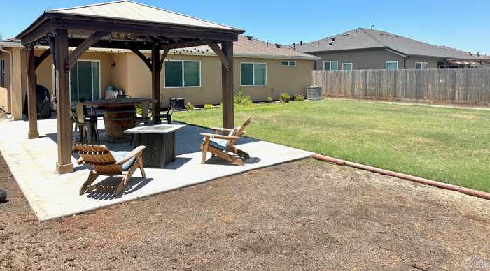 photo 16: 2339 Elizabeth Drive, Hanford CA 93230