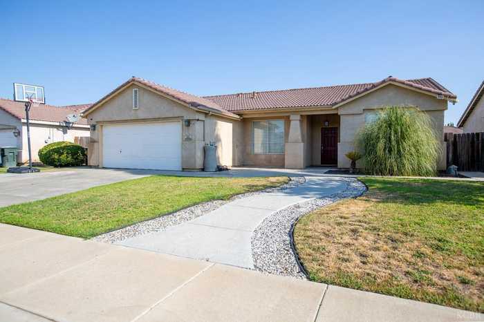 photo 1: 1128 W Orange Street, Hanford CA 93230