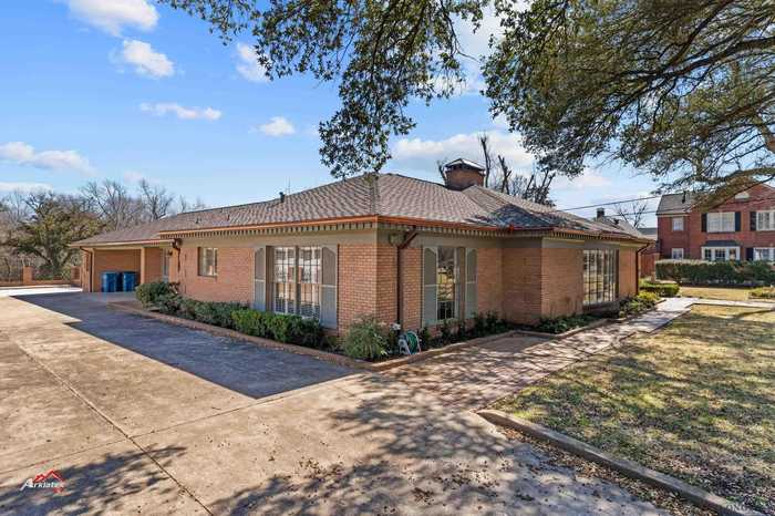 photo 1: 901 S Main Street, Henderson TX 75654