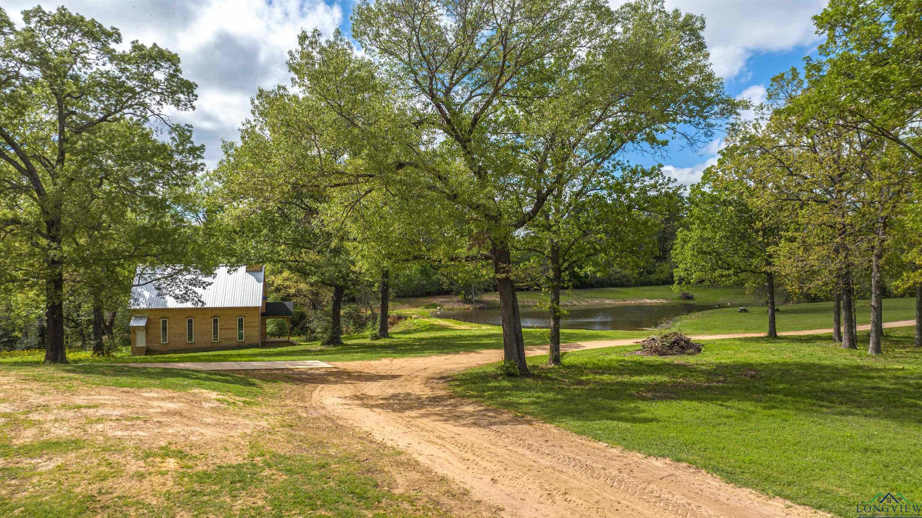 photo 3: 1546 PAW PAW RD, Gilmer TX 75645