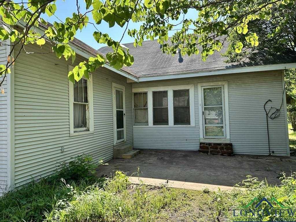 photo 3: 504 N Main St, Linden TX 75563