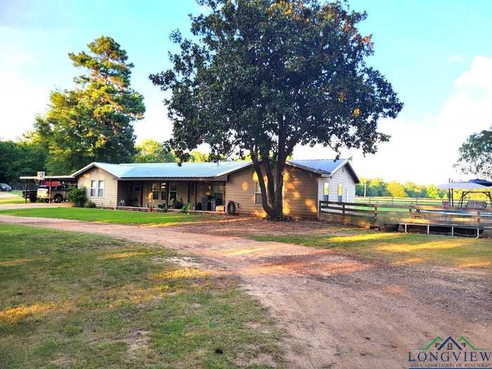 photo 2: 4258 US Hwy 271 N, Gilmer TX 75644